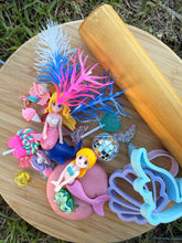 Load image into Gallery viewer, Mermaid Land • Play & Go Dough