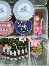 Load image into Gallery viewer, Dough Sensory Box - XMAS ERA
